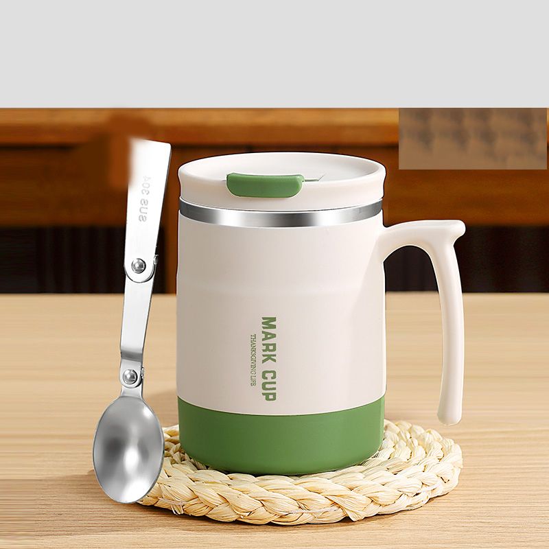 Cốc kèm thìa gấp gọn dưới nắp 500ml